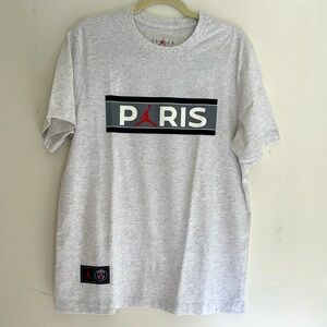 Jordan Paris Saint-Germain Logo T-Shirt